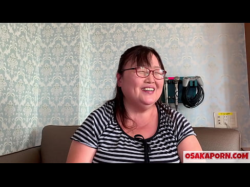 ❤️ Resnā japāņu mamma rāda savas milzīgās krūtis un bauda seksa rotaļlietu. 51 gadu veca mamma no Āzijas stāsta par savu seksuālo pieredzi. Yukiko 1 OSAKAPORN trekna milf ❌ Porno pie mums
