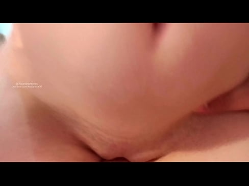 ❤️ Guļu māsas istabā, un tā es pamodos ❌ Porno pie mums